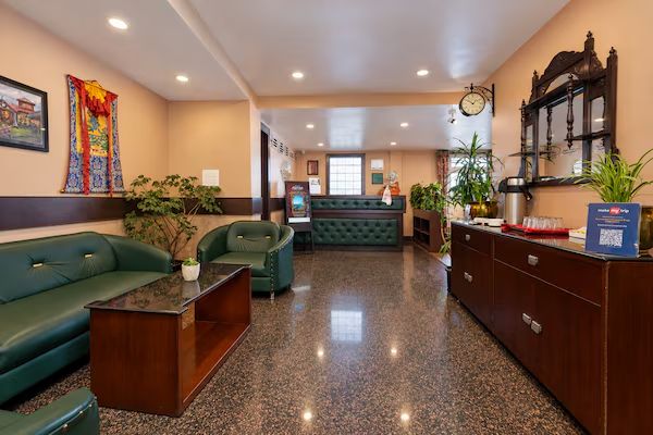 undefined Summit Oakden Resort & Spa at Mall Road 2