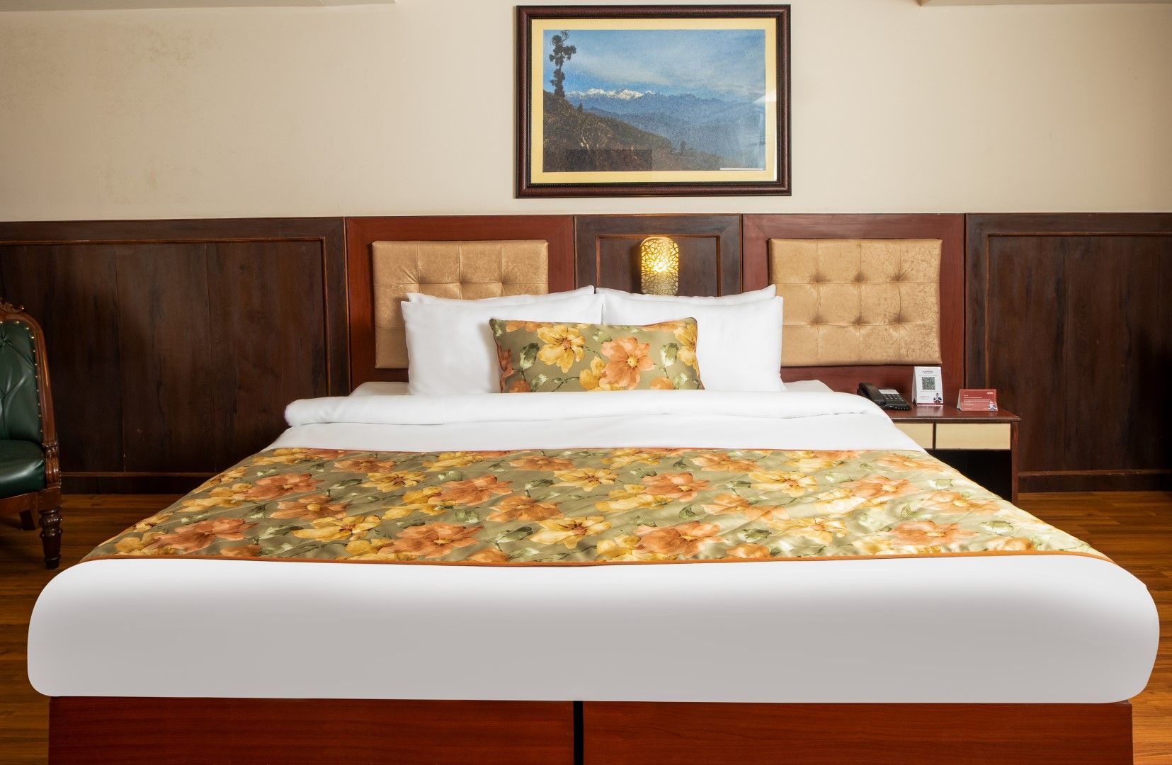 Deluxe Non View Room