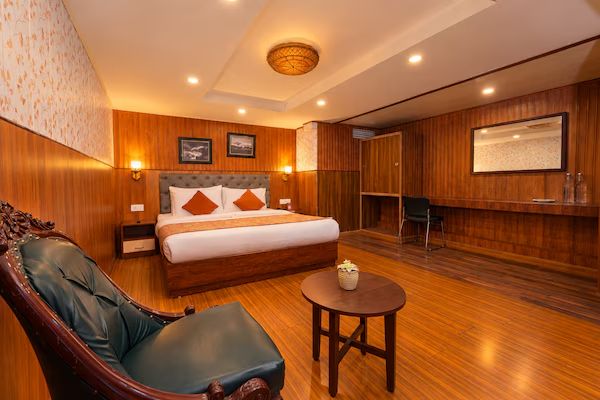 undefined Summit Oakden Resort & Spa at Mall Road 5