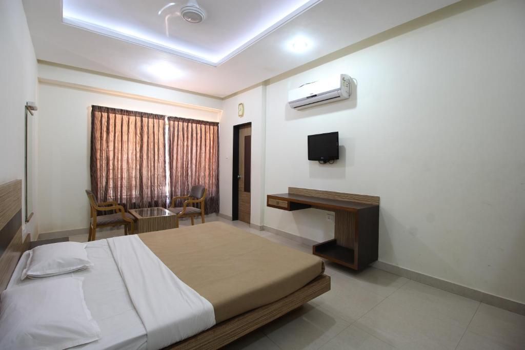 Hotel Chivala Beach Ac Room 1st or 2nd floor