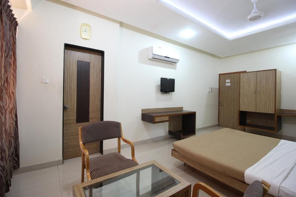 Hotel Chivala Beach Ac Room 1st or 2nd floor 4