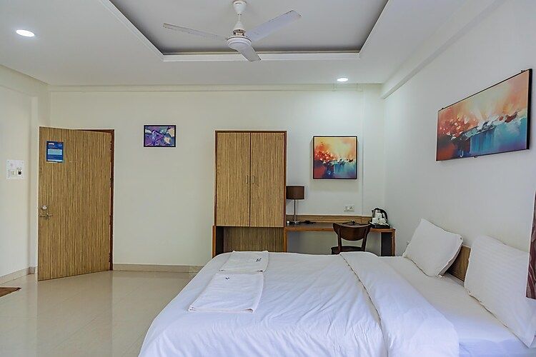 Non AC Room 1st or 2nd floor