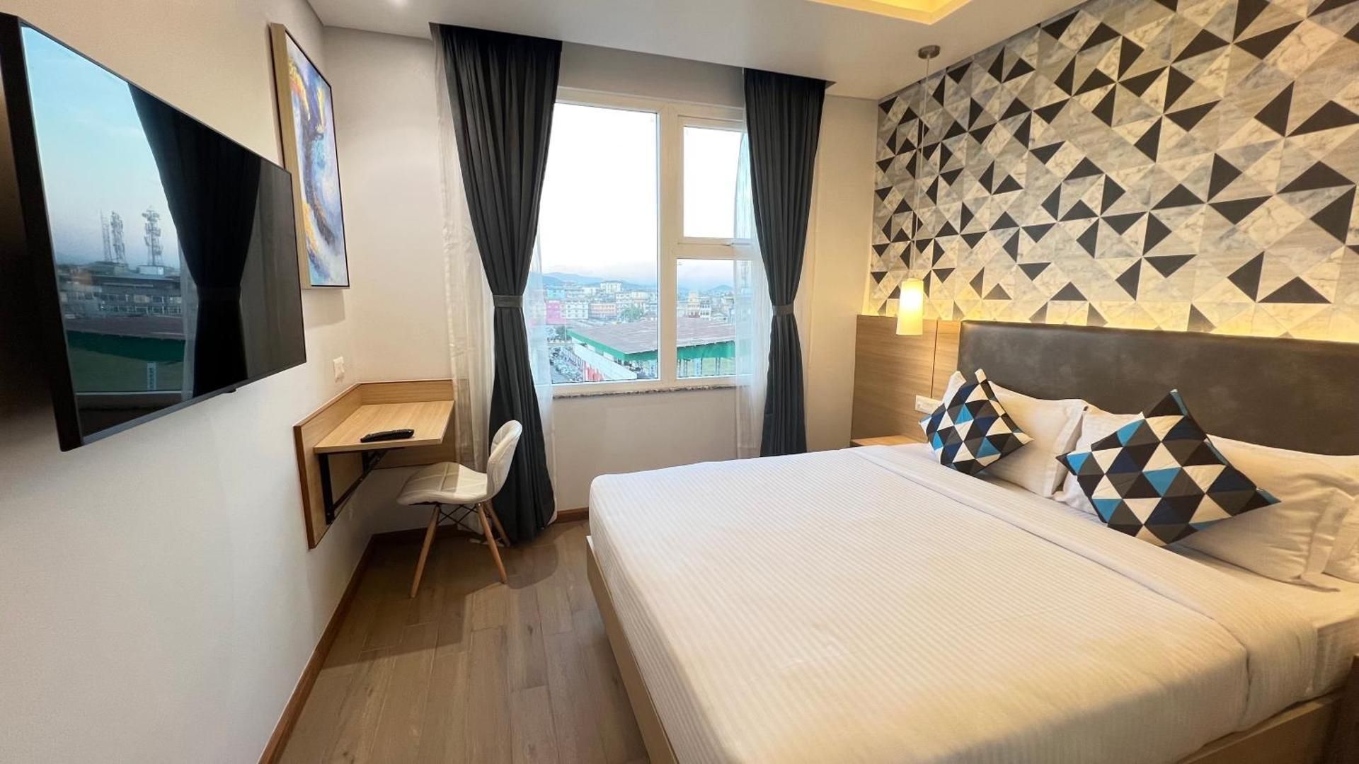 Aurora Boutique Hotel Imphal Deluxe queen