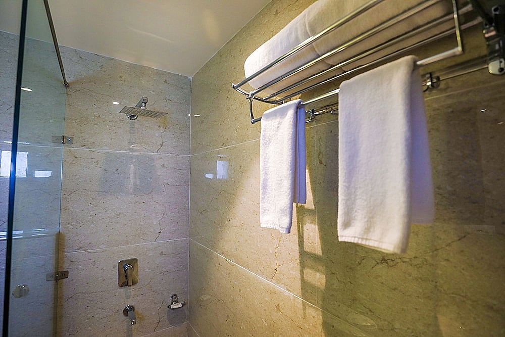 Regenta Hilltop Shimla Deluxe Room- Enjoy Happy Hour 1+1 Mocktail 11 Am - 7PM 5