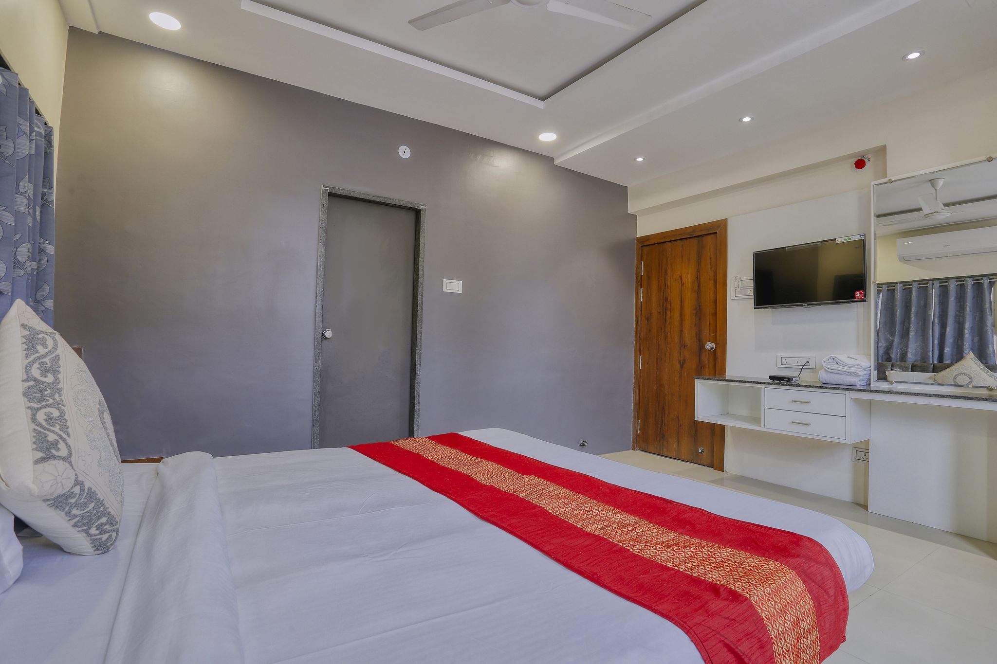 Hotel Kumar Atithi Nivas Deluxe Non AC Room