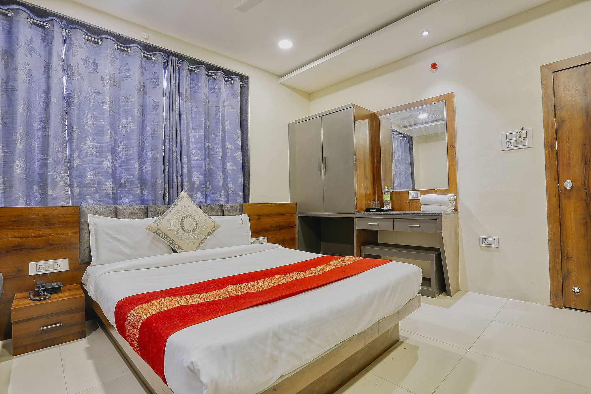 Hotel Kumar Atithi Nivas Deluxe Non AC Room 2