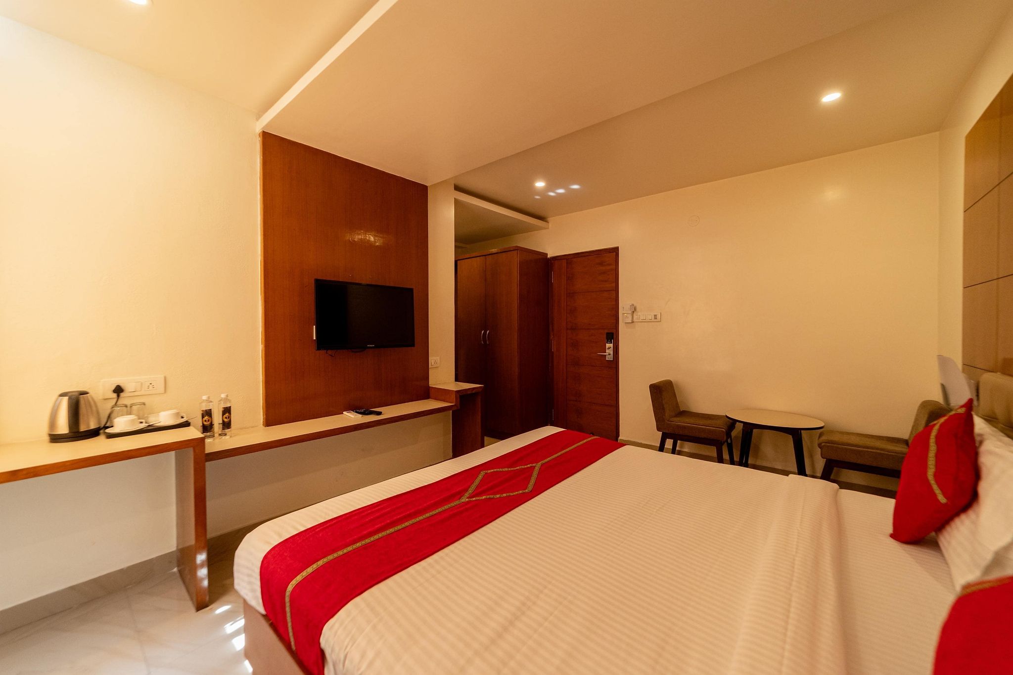 Deluxe Double or Twin Room