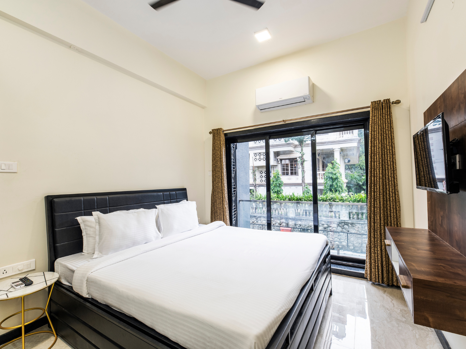 undefined Le Papillon By Bay Hotels 9