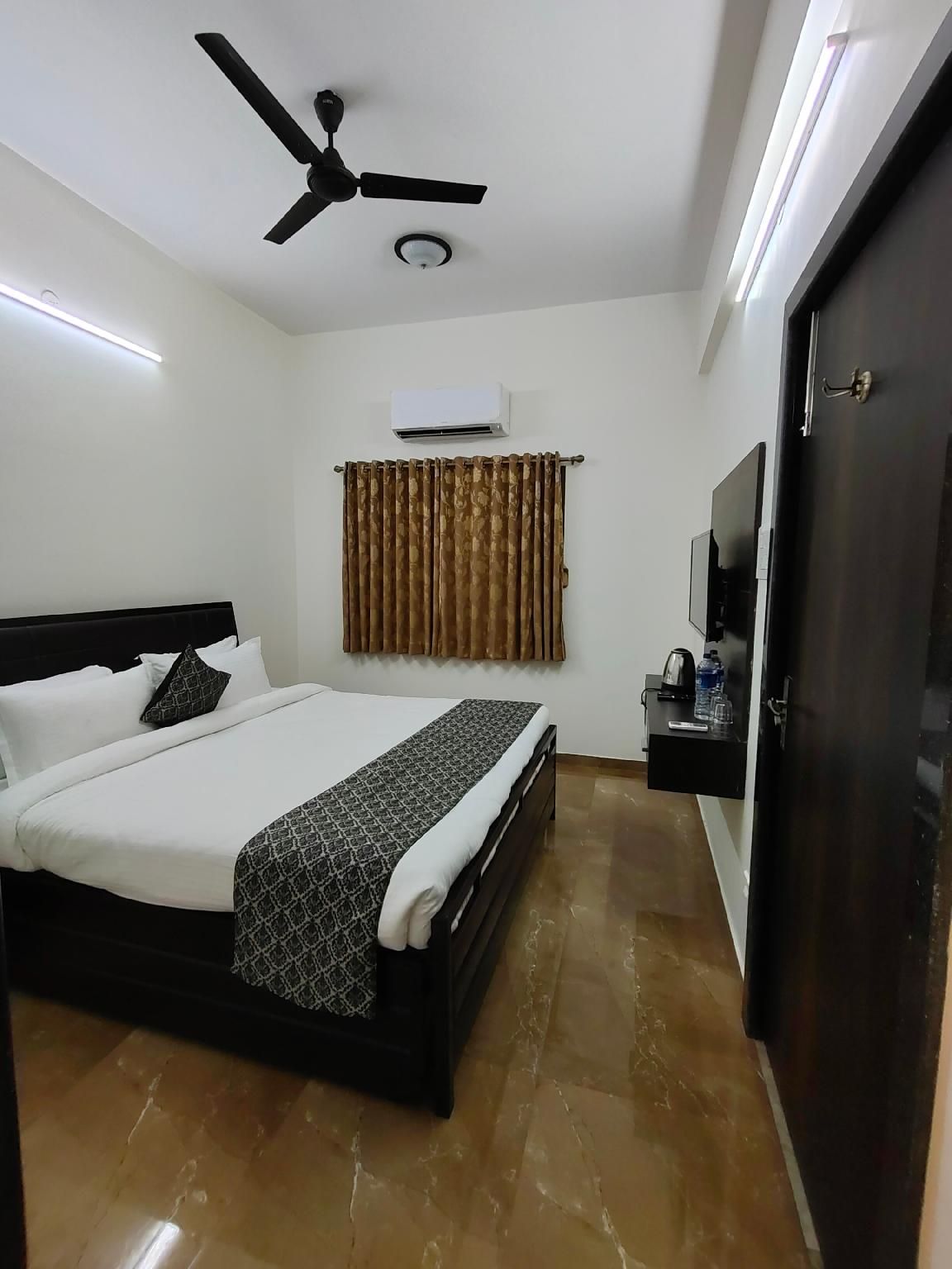 undefined Le Papillon By Bay Hotels 8