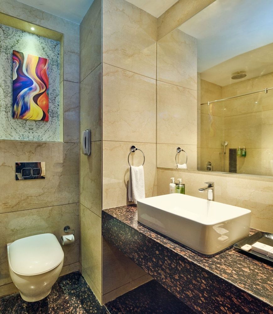 Enrise by Sayaji, Rewa Grande room with City view and King Bed 10