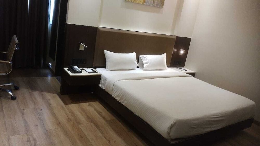 Enrise by Sayaji, Rewa Executive Room 5