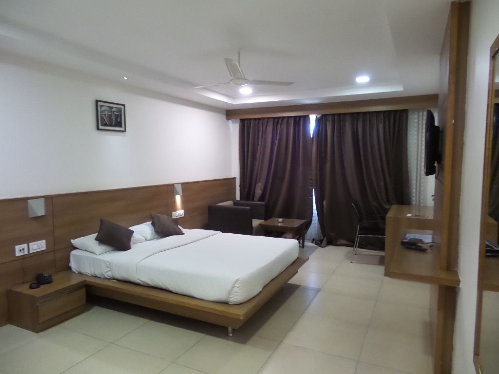 Suite Room A/C