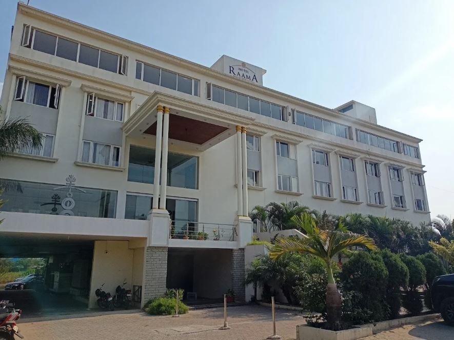 Hotel Raama