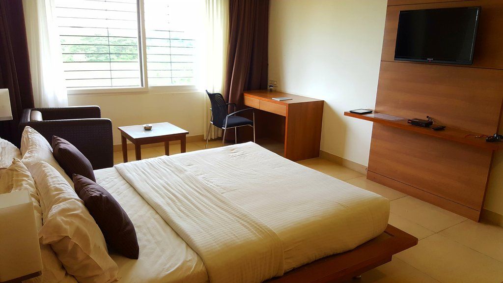 Suite Room A/C