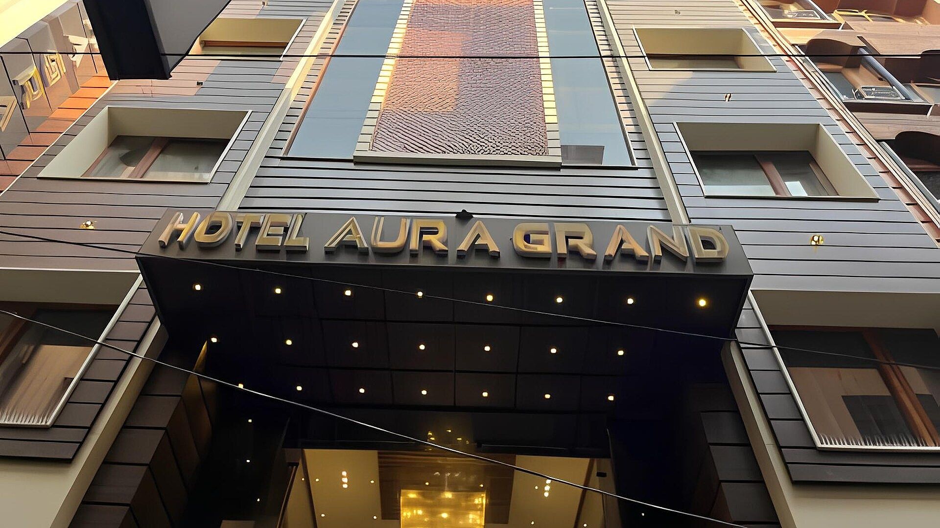 Hotel Aura Grand, Amritsar