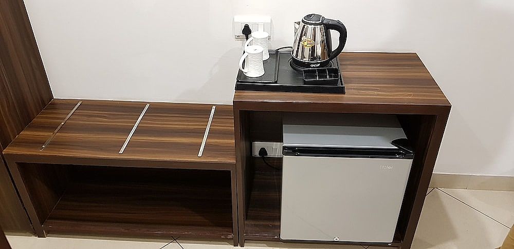 Hotel Kingsway Deluxe Room 9