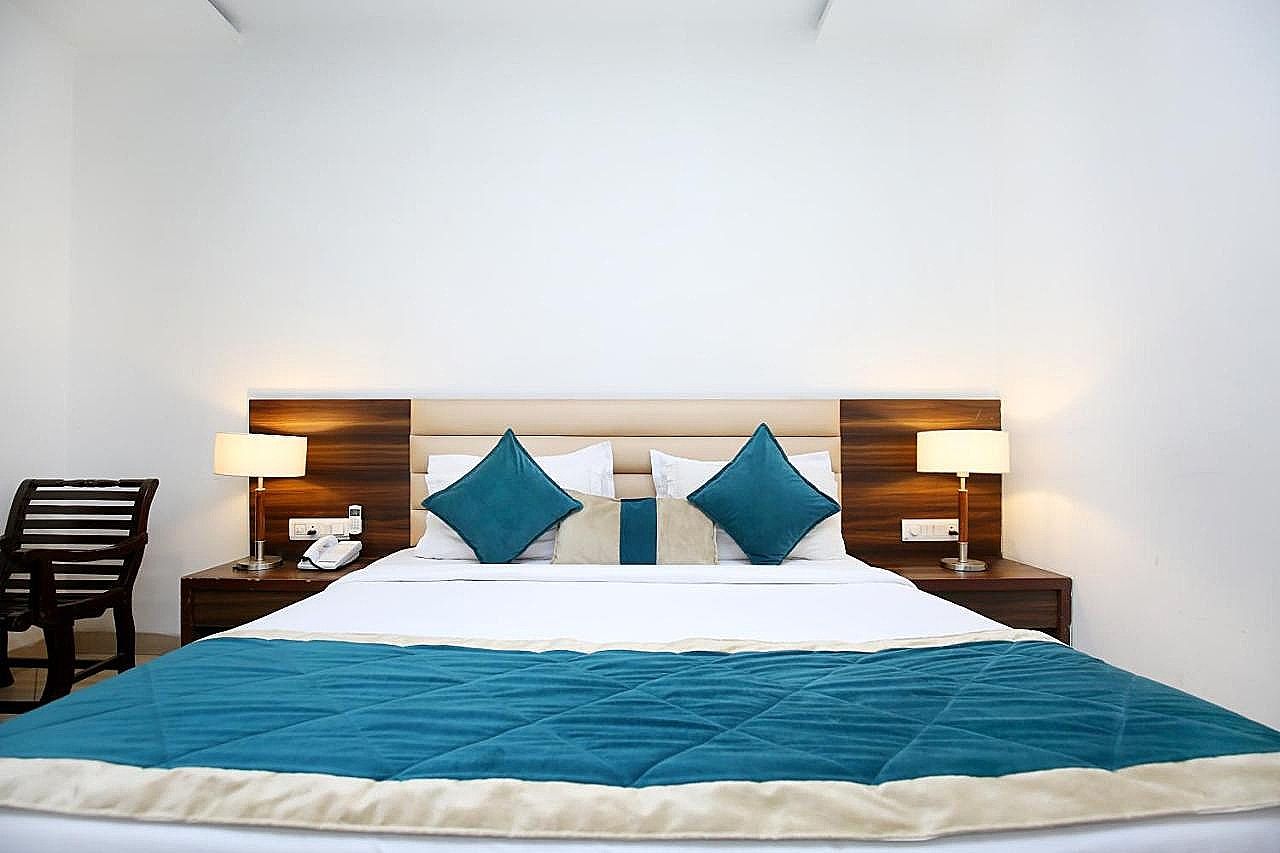 Hotel Kingsway Deluxe Room 4