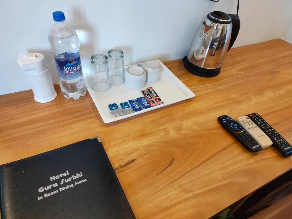 Hotel Guru Surbhi Deluxe Room 6