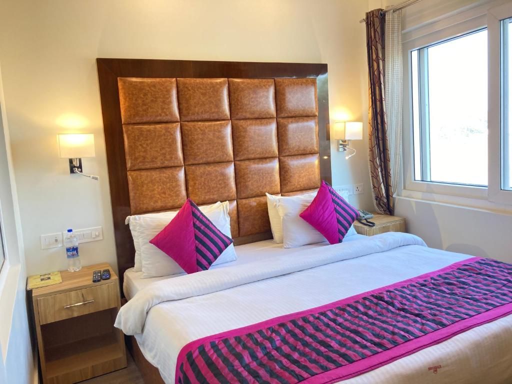 undefined Hotel Guru Surbhi 5
