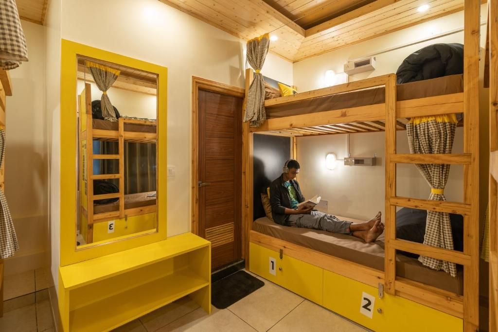 Bed in 6 Bed Mixed Dormitory