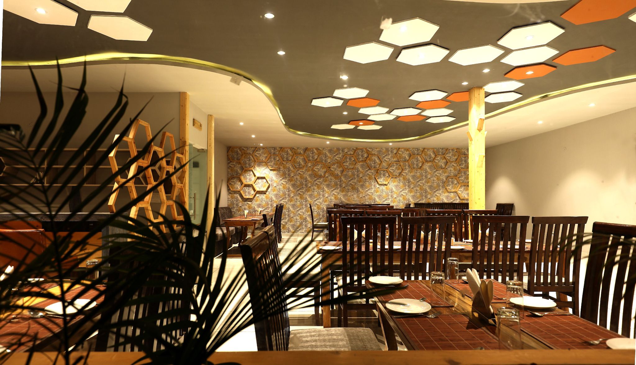 Food & Dining