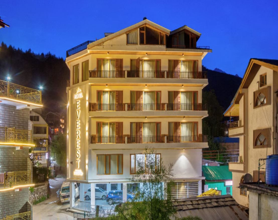 Hotel Everest