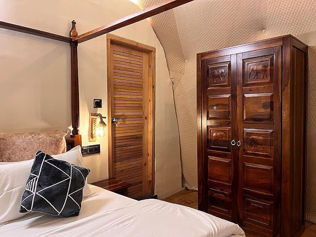 Panaash Eco World - A Luxury Glamping Dome Resort in Manali
