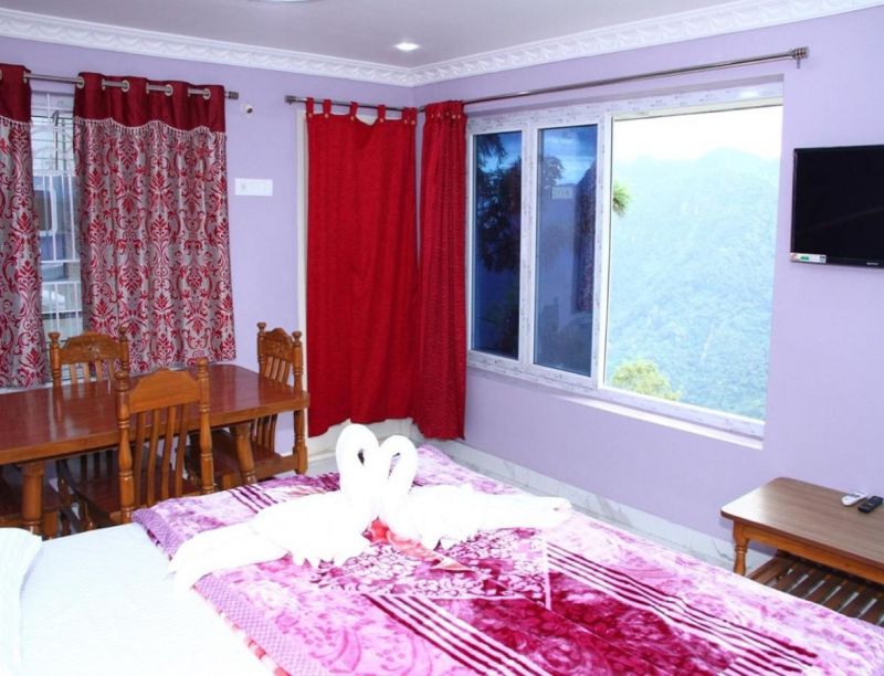 Coonoor Mountain Cottages By Lexstays Deluxe Double Room 4