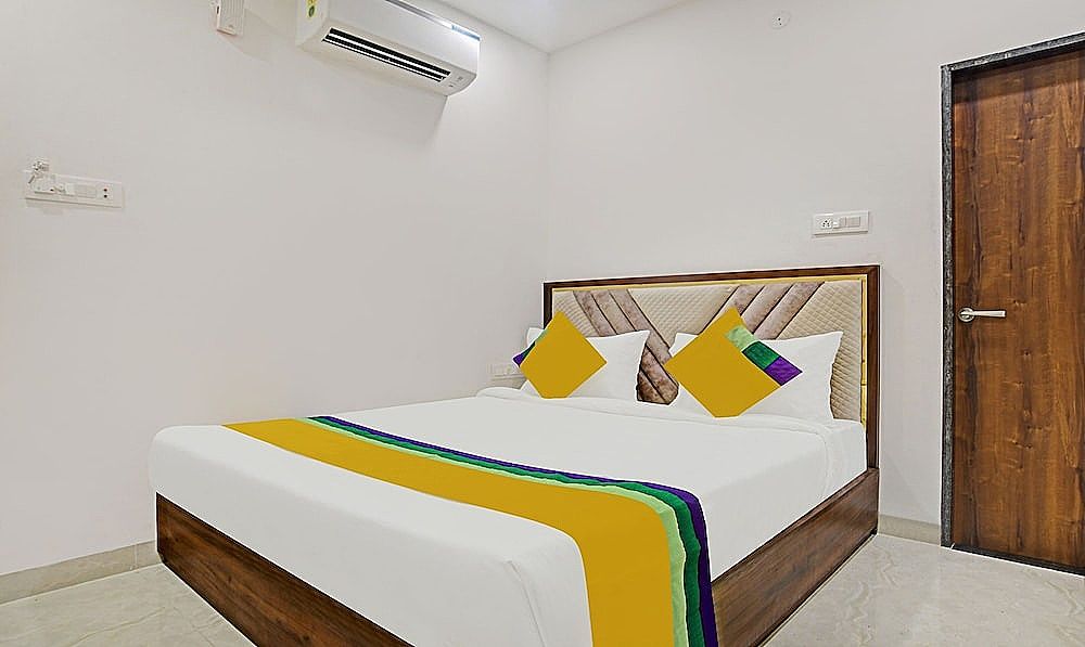 Itsy Hotels Phoenix Standard Double Room 4