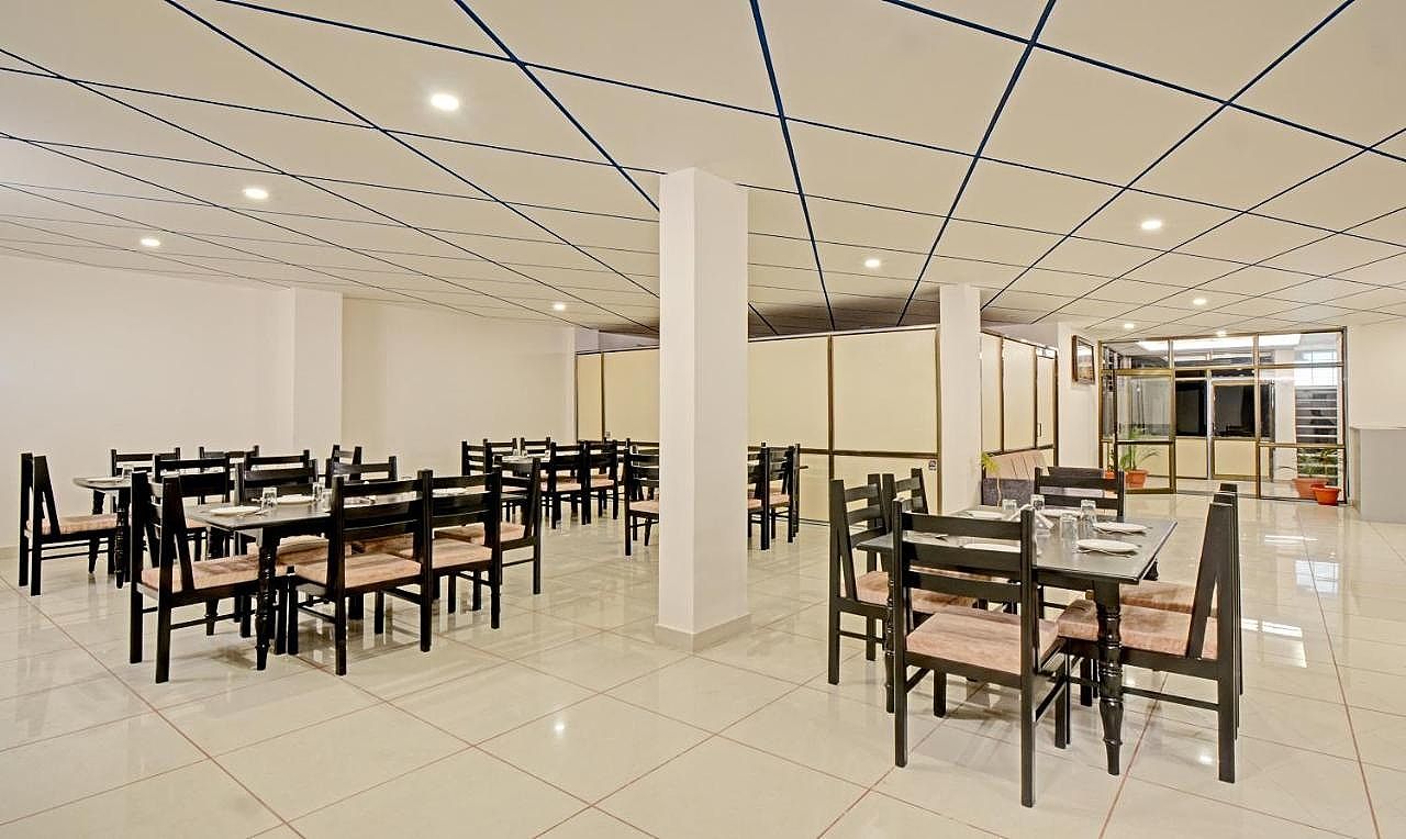 Food & Dining