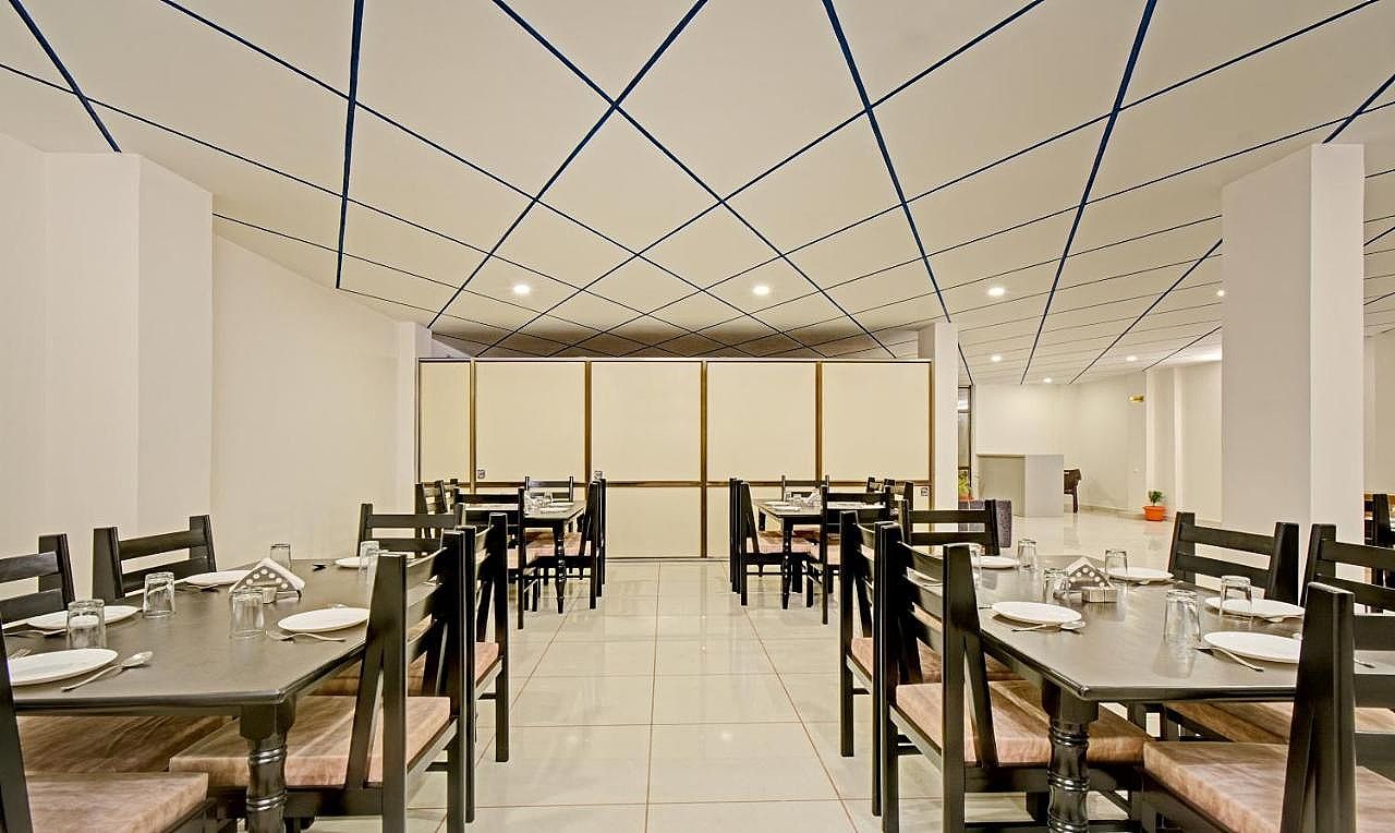 Food & Dining