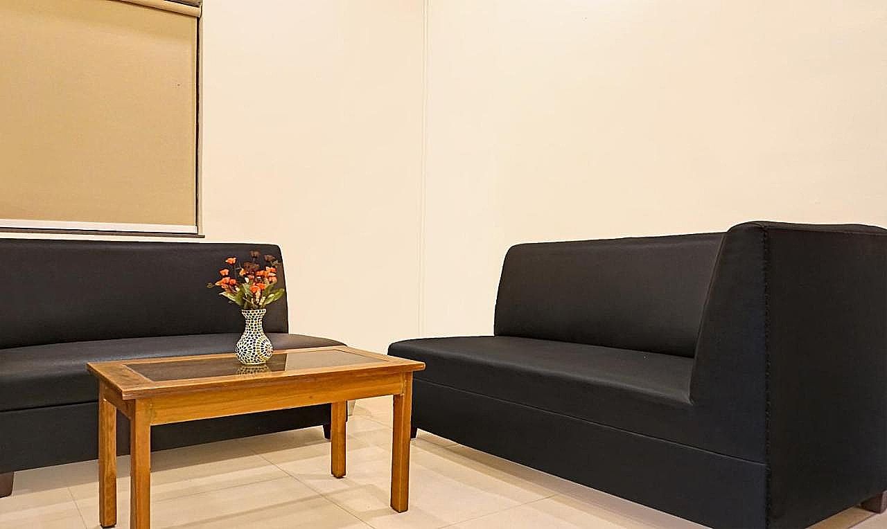 undefined Itsy Hotels Crown Inn 4