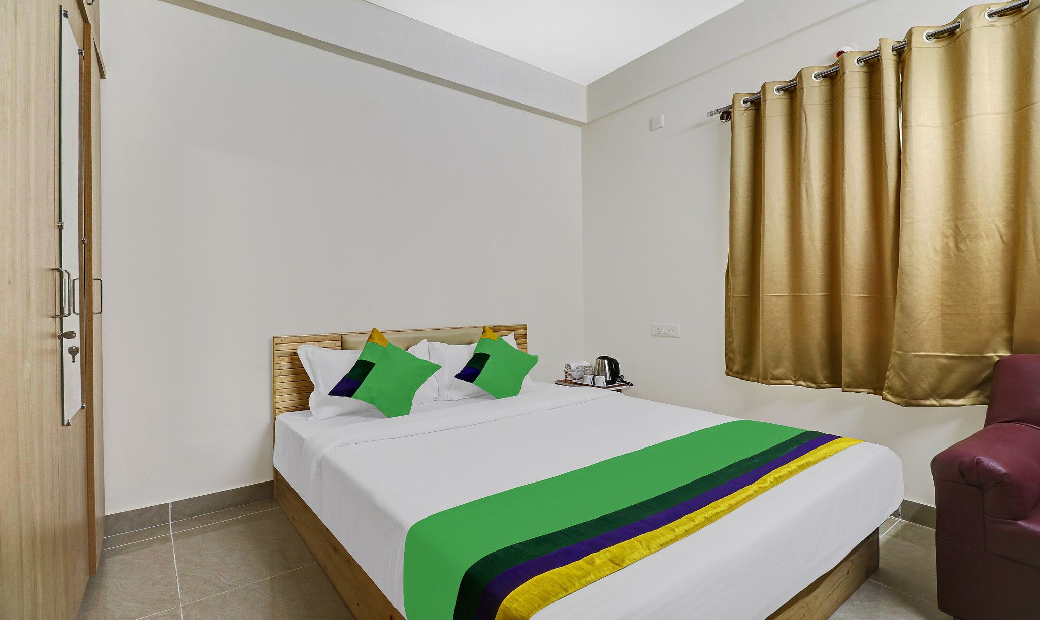 undefined Treebo SLN Heritage 5