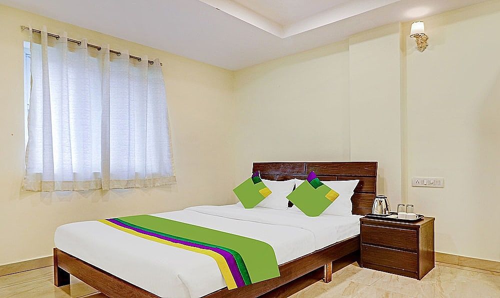 Itsy Hotels Infinity, Hitech City Standard Room 2