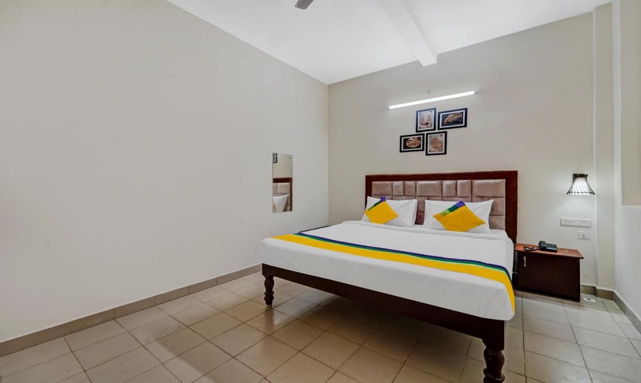 Itsy Hotels Green Villaa, 2 Km From Pondicherry Railway Station Standard Double Room 26