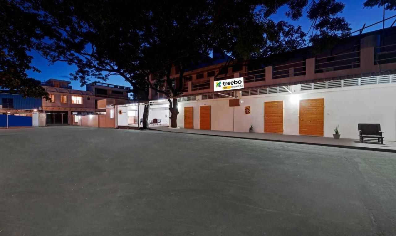 Hotel Exterior