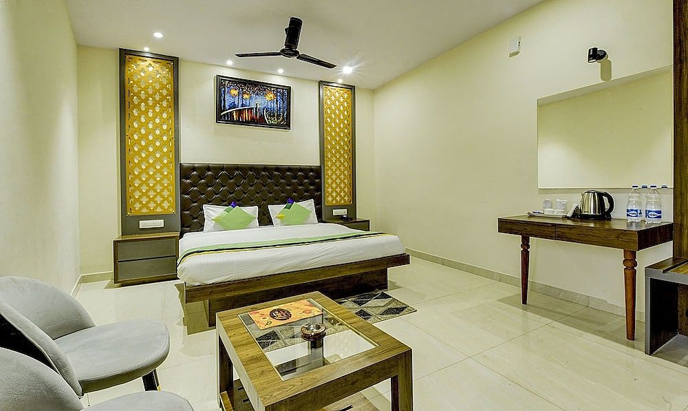 Treebo Winsome Resort with Swimming Pool Standard Double Room 14