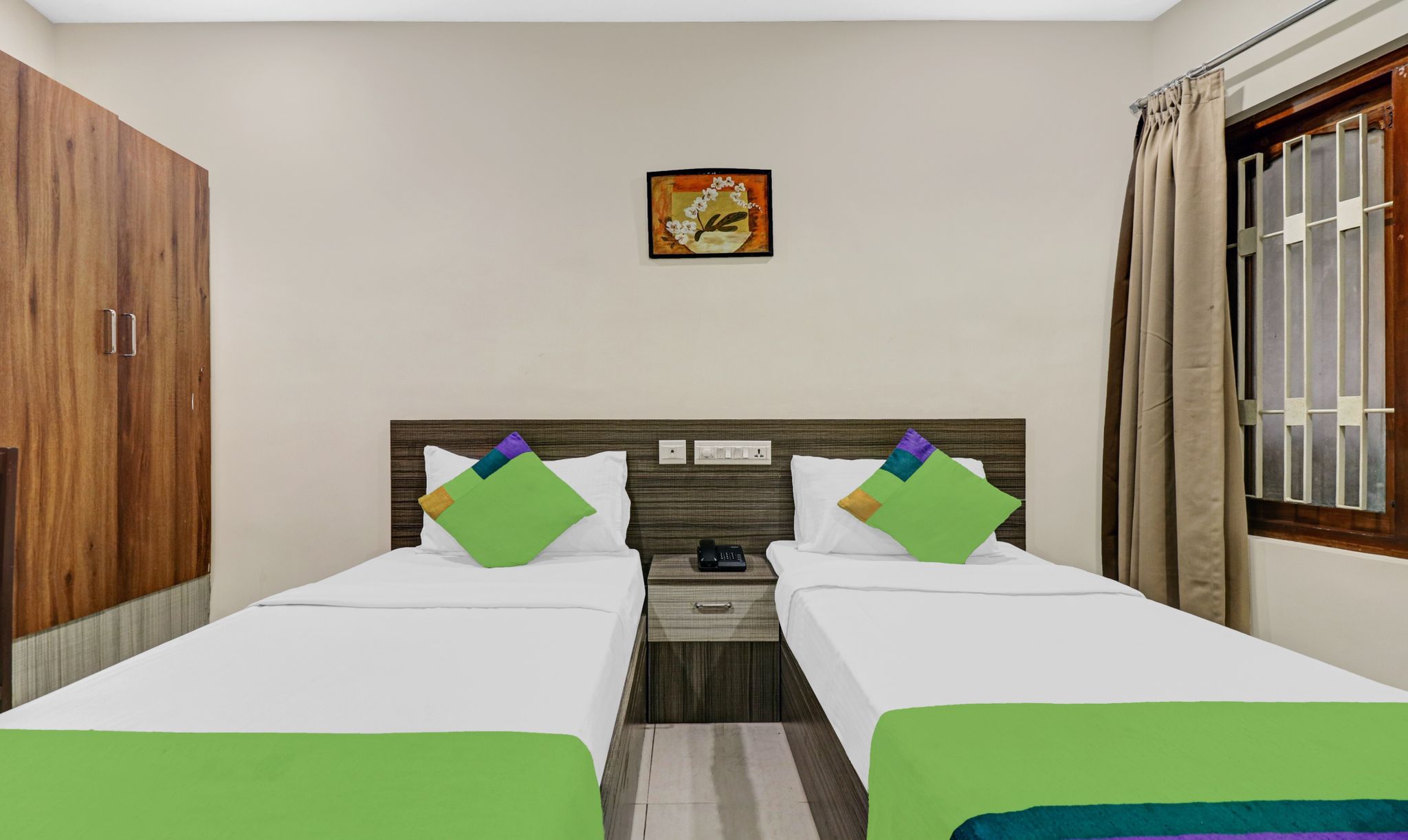 Treebo Darwesh Residency Standard Double Room 5