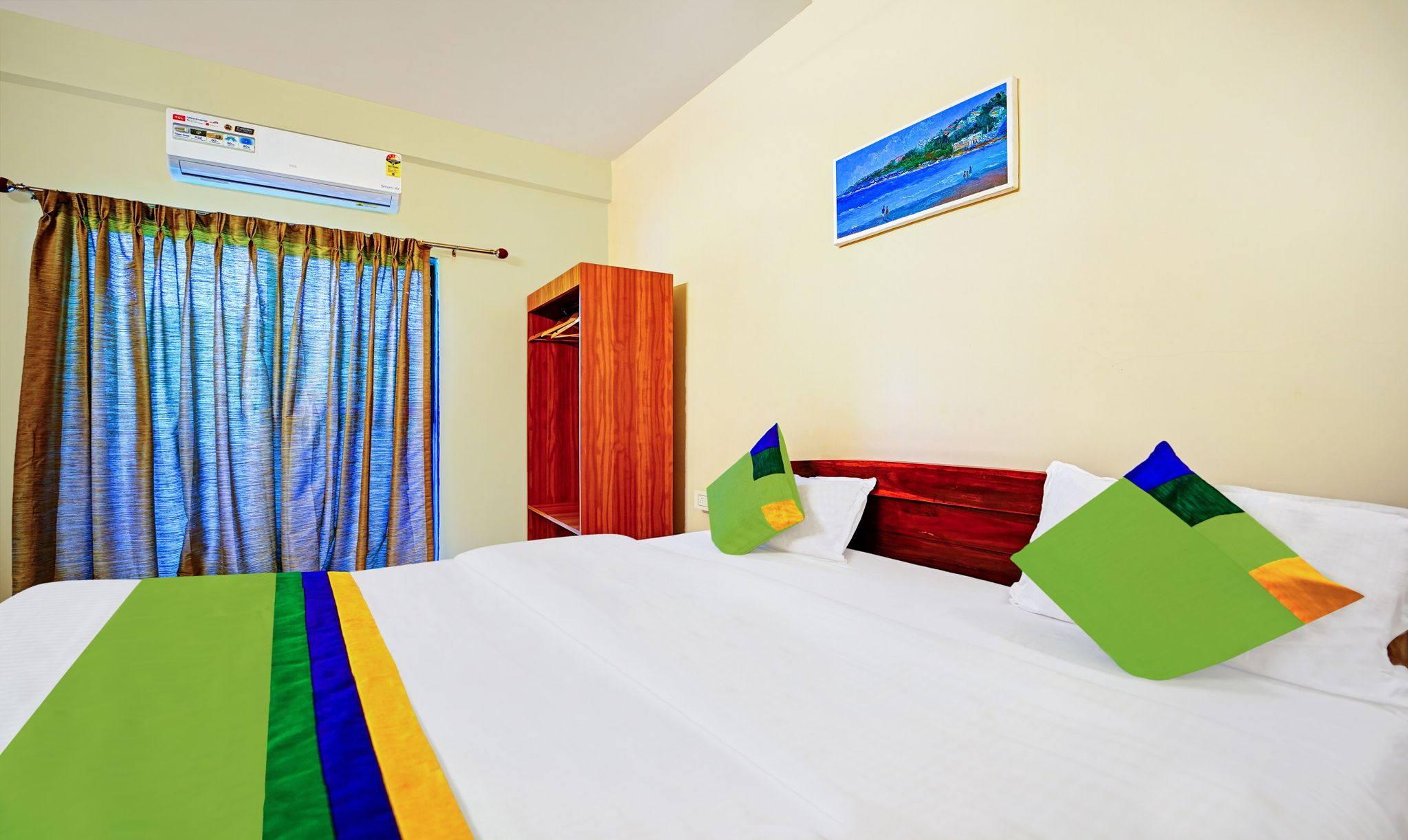 Treebo Ss Residency, Dapoli Deluxe Double Room 5