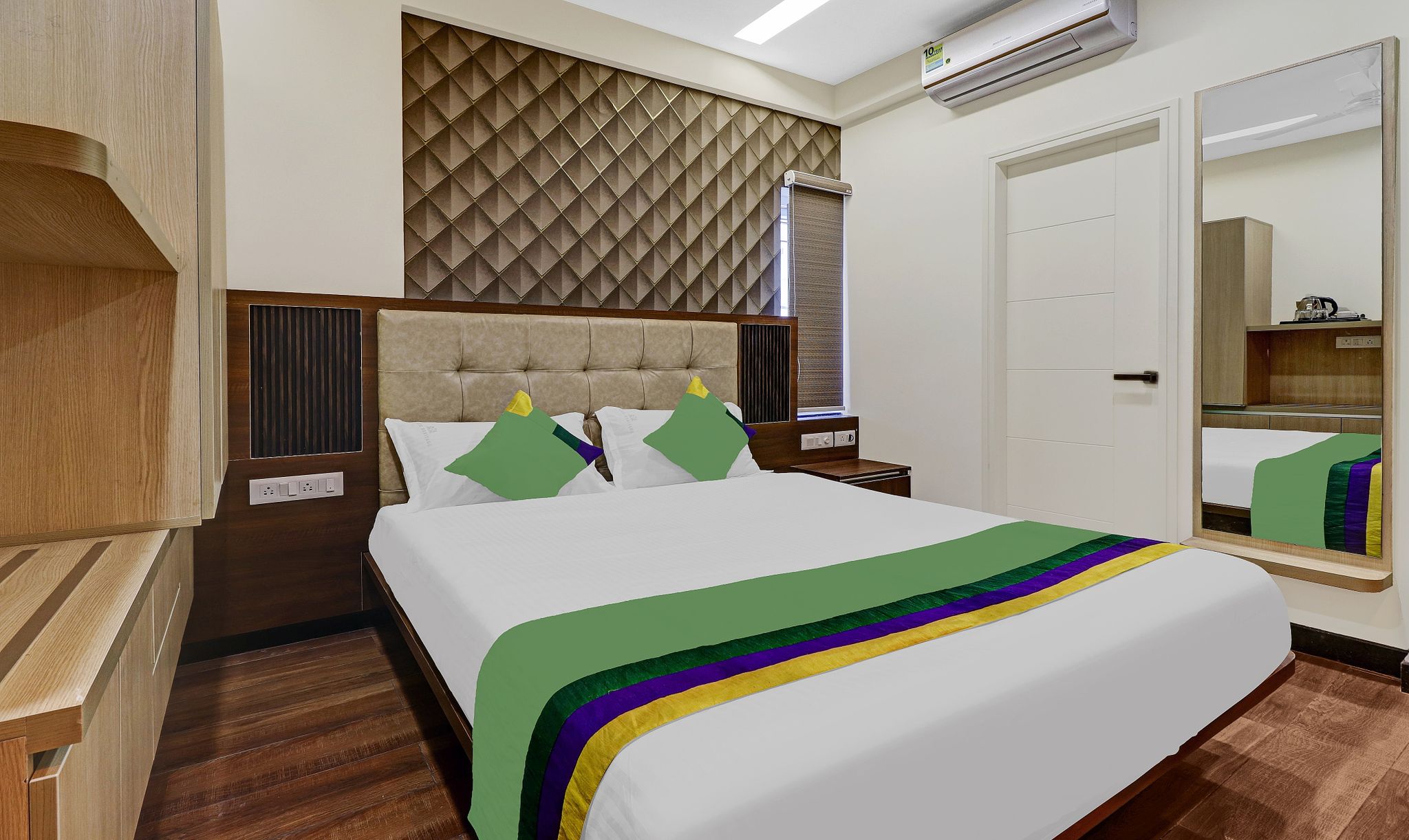 Treebo Elite Heritage Standard Double Room 4