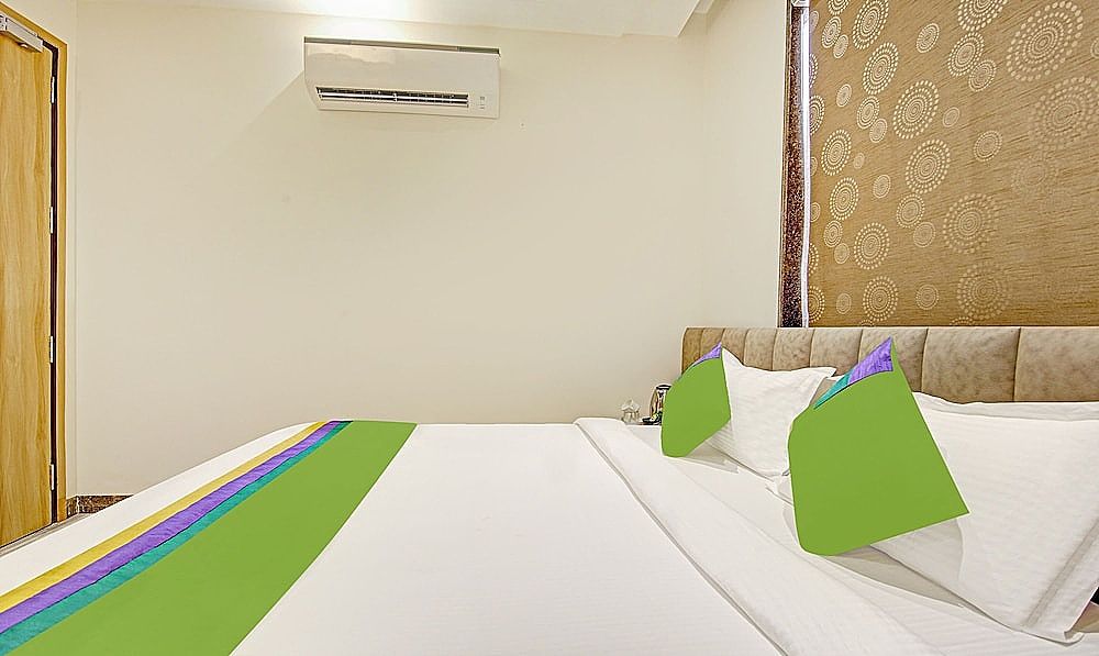 Treebo Stellar Inn Standard Double Room 5