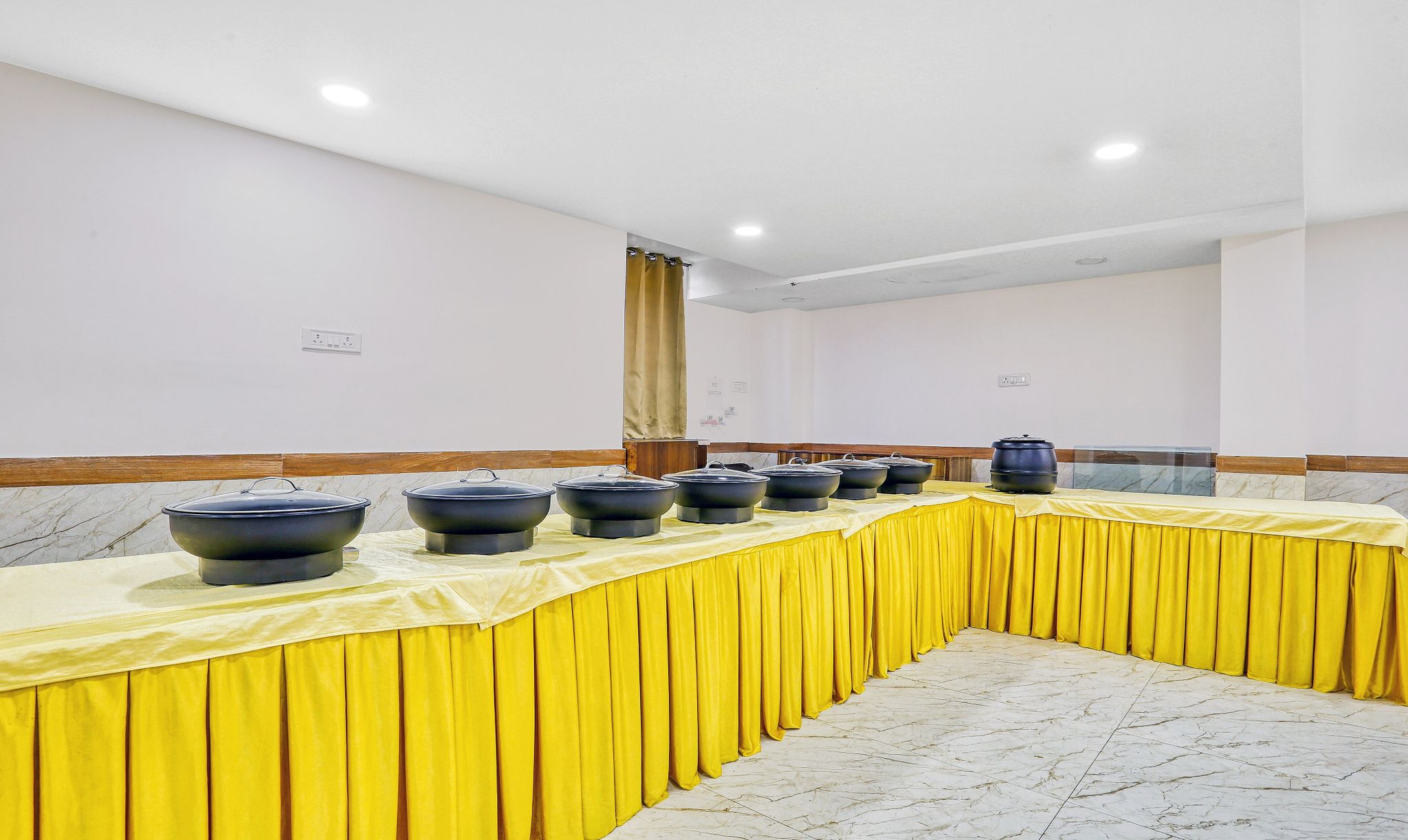 undefined Treebo Trend Ten Eleven Grand 10