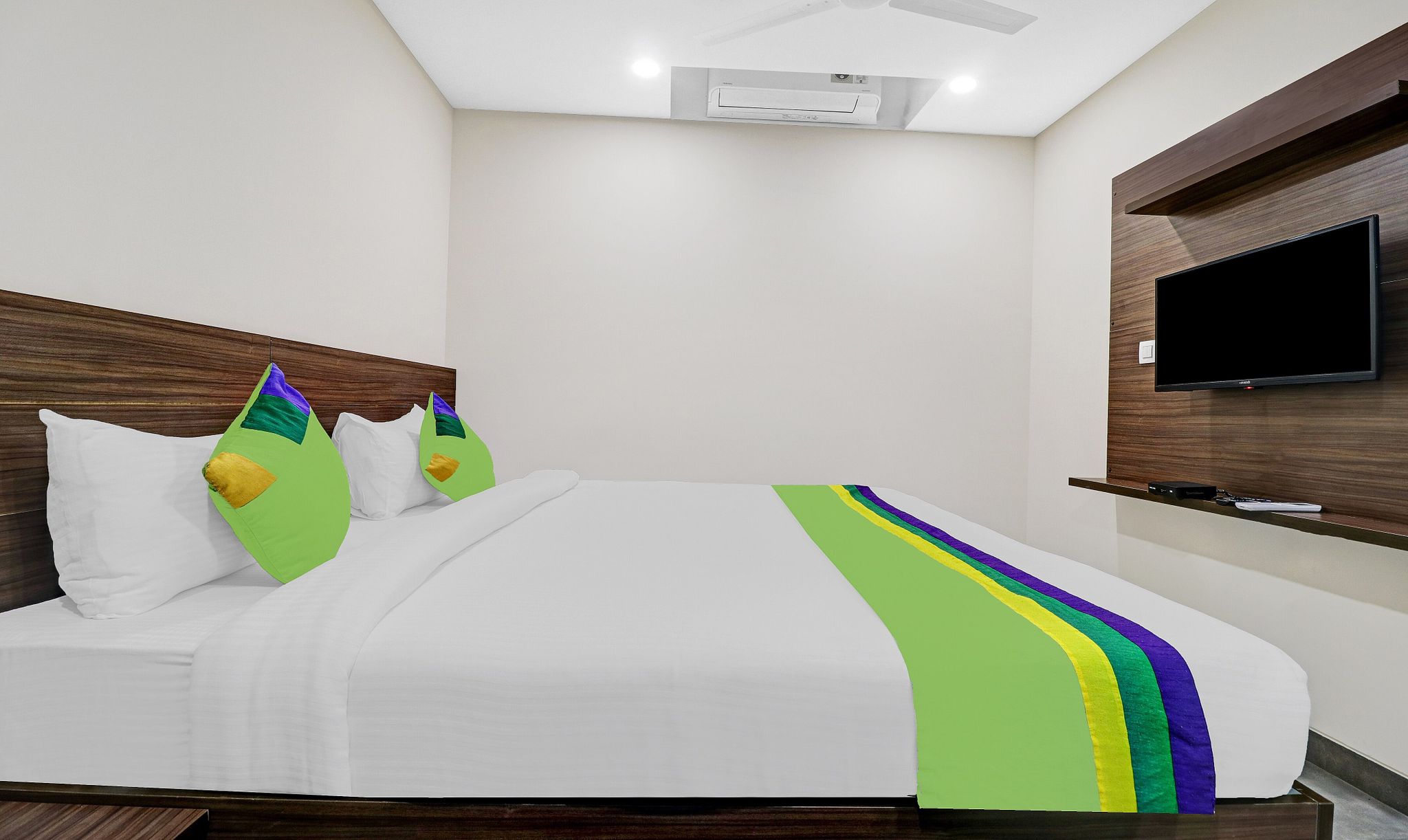 Treebo Purple Orchid Boutique Standard Double Room 6