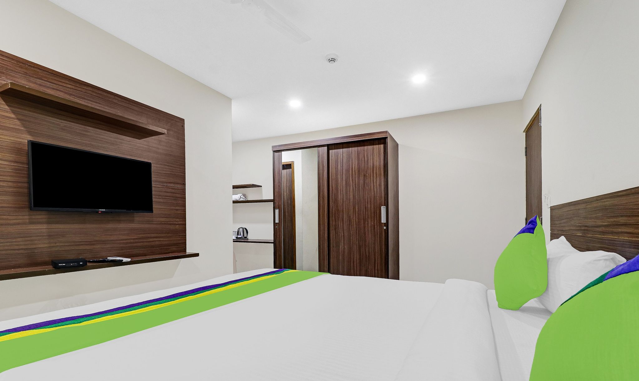 Treebo Purple Orchid Boutique Standard Double Room 10