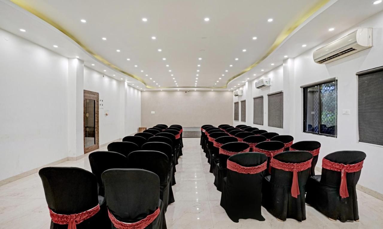 undefined Treebo Trend Hotel Varsha Inn 10