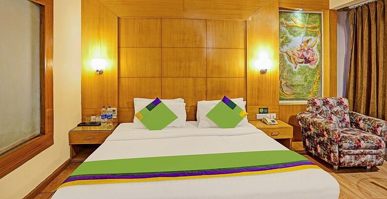 Treebo Taj Dream Standard Double Room