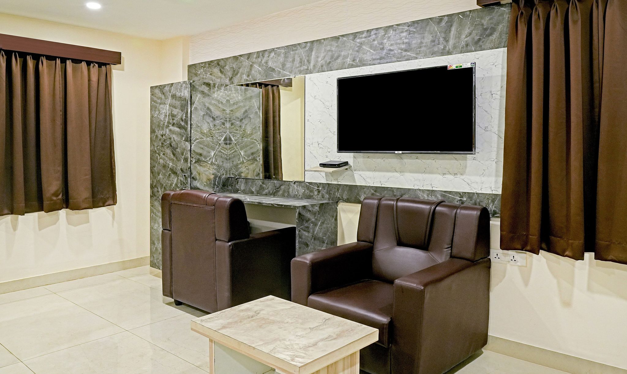 JSN Grand OAK 7