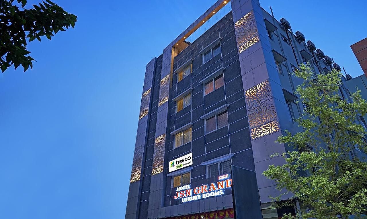 Hotel Exterior