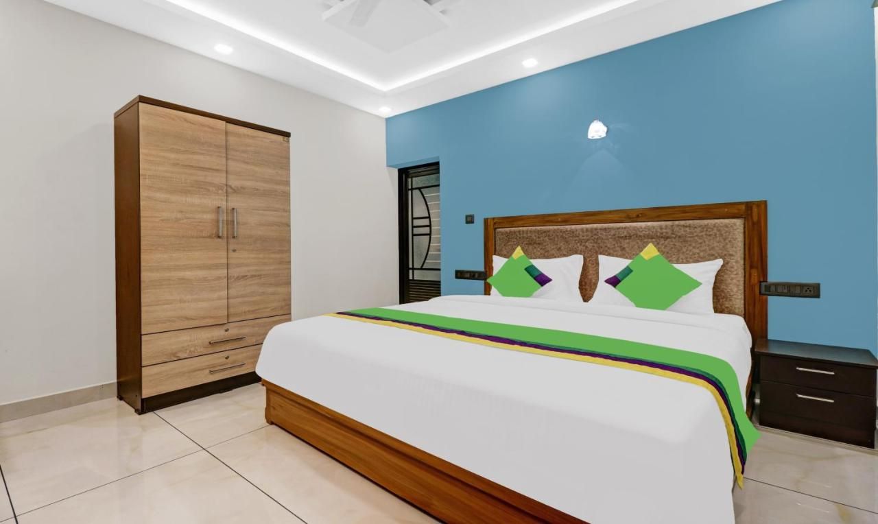 Treebo Pushpak Standard Double Room