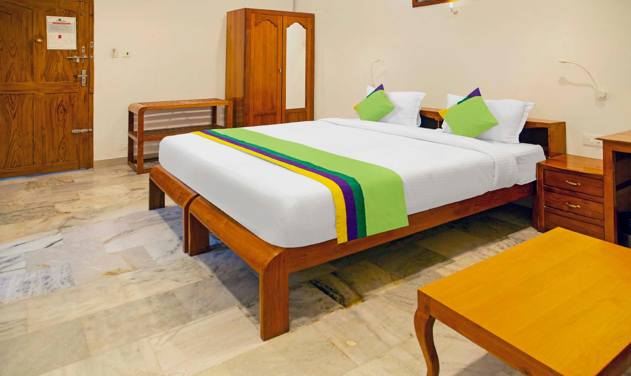 Treebo Kumily Gate Thekkady Standard Double Room 6